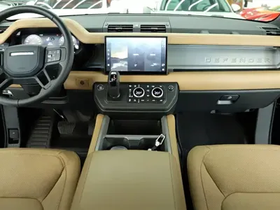 Land Rover Defender 2026, 8000 км, за 698000 CNY - фото 16