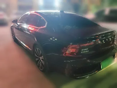 Volvo S90 2025, 15500 км, за 248670.03 CNY - фото 4
