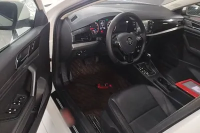 Volkswagen Lavida 2019, 67400 км, за 64442.95 CNY - фото 18