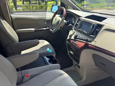 Toyota Sienna 2014, 135000 км, за 95000 CNY - фото 18