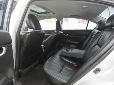 Honda Civic 2015, 53550 км, за 9100000 KRW - фото 17