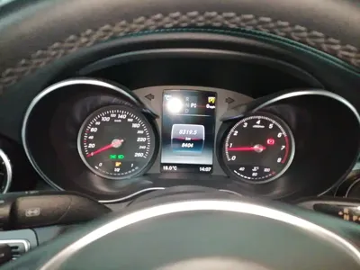 Mercedes-Benz C-Class 2018, 8400 км, за 139300 CNY - фото 8