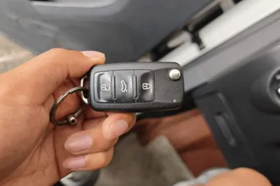 Volkswagen Tiguan 2015, 71500 км, за 48337.94 CNY - фото 20