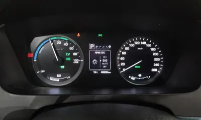 Hyundai Sonata 2016, 49939 км, за 11500000 KRW - фото 8
