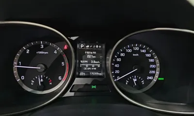 Hyundai Santafe 2016, 176309 км, за 8500000 KRW - фото 8