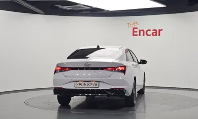 Hyundai Avante 2023, 21070 км, за 15200000 KRW
