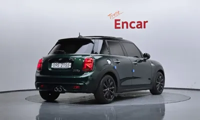 MINI Cooper 2019, 21473 км, за 19500000 KRW