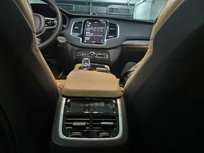 Volvo XC90 2024, 68300 км, за 69160000 KRW - фото 9