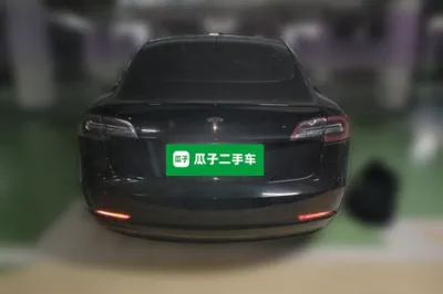 Tesla Model 3 2020, 179900 км, за 118060.33 CNY