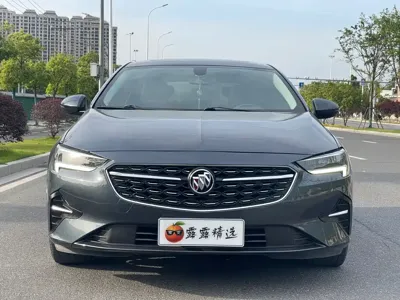 Buick Regal 2020, 80000 км, за 54000 CNY