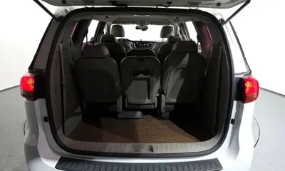 Kia Canival 2016, 134642 км, за 9900000 KRW - фото 20