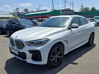BMW X6 2022, 44740 км, за 71500000 KRW