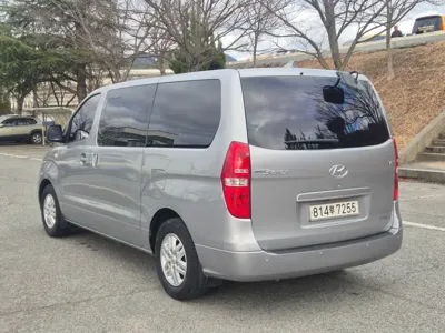 Hyundai Starex 2018, 112593 км, за 10900000 KRW