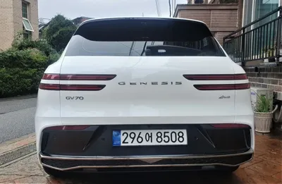 Genesis GV70 2025, 4200 км, за 38000000 KRW
