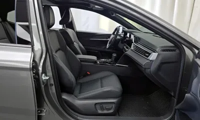Toyota Camry 2025, 5180 км, за 47500000 KRW - фото 11