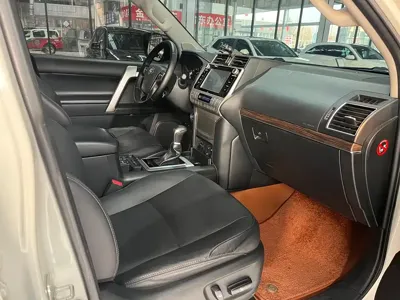 Toyota Prado 2019, 130000 км, за 249800 CNY - фото 7