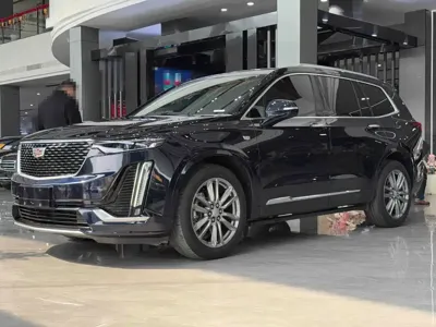 Cadillac XT6 · 2021 год