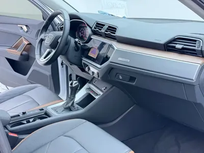Audi Q3 2021, 14000 км, за 153800 CNY - фото 14
