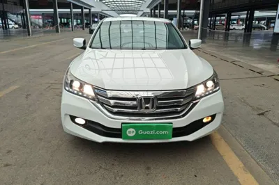 Honda Accord 2015, 161300 км, за 55573.4 CNY