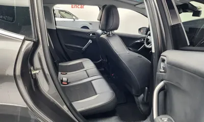 Peugeot 2008 2018, 75138 км, за 7990000 KRW - фото 12