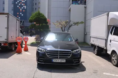 Mercedes-Benz S-Class · 2023 год