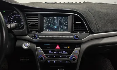 Hyundai Avante 2017, 81645 км, за 9900000 KRW - фото 14