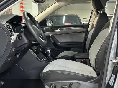 Volkswagen Tayron 2023, 25000 км, за 189800 CNY