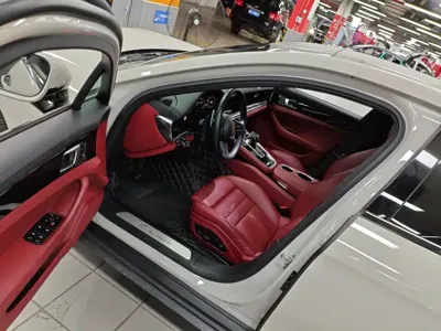 Porsche Panamera 2022, 53000 км, за 589800 CNY - фото 6