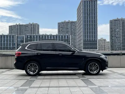 BMW X3 2021, 70000 км, за 138800 CNY