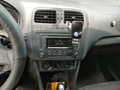Volkswagen Polo 2016, 82800 км, за 26600 CNY - фото 10