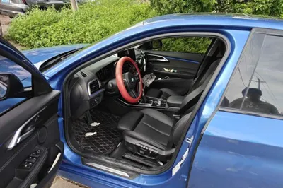 BMW 1 Series 2019, 107200 км, за 55954.09 CNY - фото 16