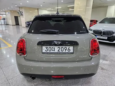 MINI Cooper 2019, 111565 км, за 13490000 KRW