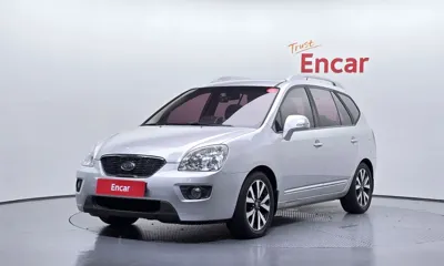 Kia Carens · 2012 год
