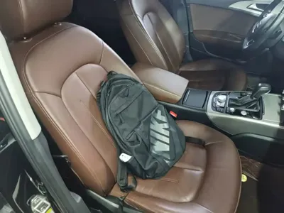 Audi A6L 2018, 174700 км, за 100700 CNY - фото 25