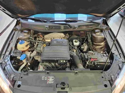 Volkswagen Gran Lavida 2015, 100000 км, за 29800 CNY - фото 16