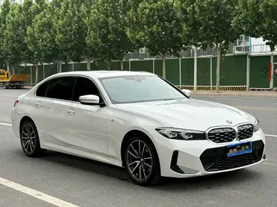 BMW 3 Series 2024, 35000 км, за 168800 CNY
