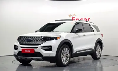 Ford Explorer · 2020 год