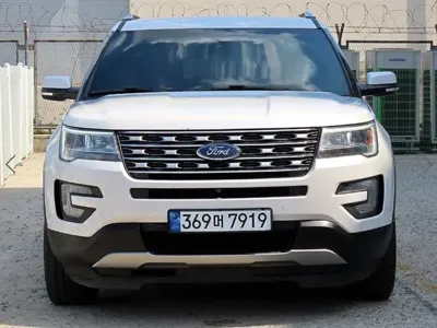 Ford Explorer · 2017 год