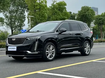 Cadillac XT6 · 2022 год