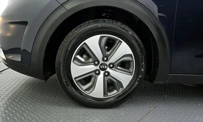 Kia Niro 2018, 165744 км, за 9600000 KRW - фото 5