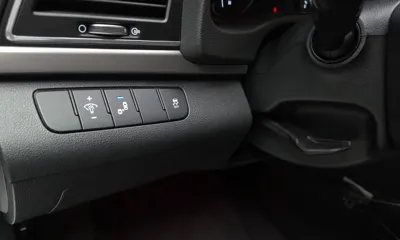 Hyundai Avante 2018, 65030 км, за 12500000 KRW - фото 27