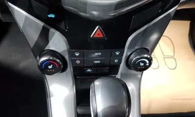 ChevroletGMDaewoo Cruze 2015, 83674 км, за 4500000 KRW - фото 19