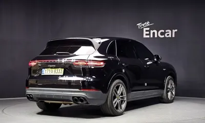 Porsche Cayenne 2021, 75559 км, за 81000000 KRW