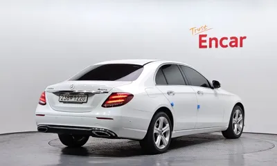 Mercedes-Benz E-Class 2018, 94442 км, за 20900000 KRW