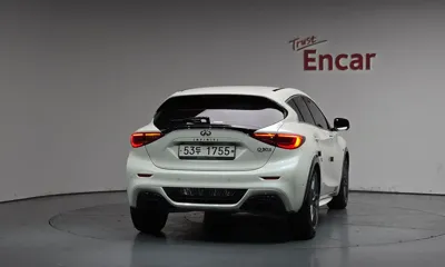 Infiniti Q30 2017, 73399 км, за 13500000 KRW