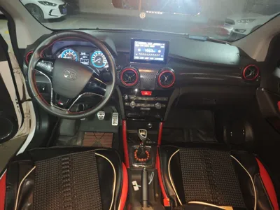 BAIC Senova X25 2015, 36300 км, за 24033.54 CNY - фото 6