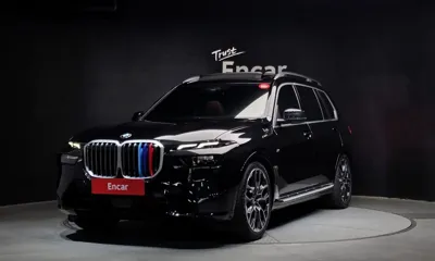 BMW X7 · 2024 год