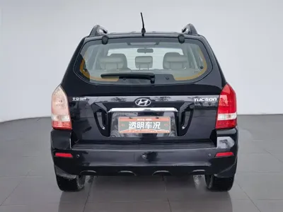Hyundai Tucson 2014, 83800 км, за 12800 CNY - фото 4