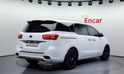 Kia Canival 2019, 178500 км, за 10500000 KRW - фото 2