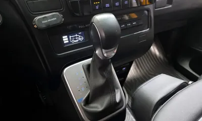 Hyundai Staria 2025, 5942 км, за 39900000 KRW - фото 9